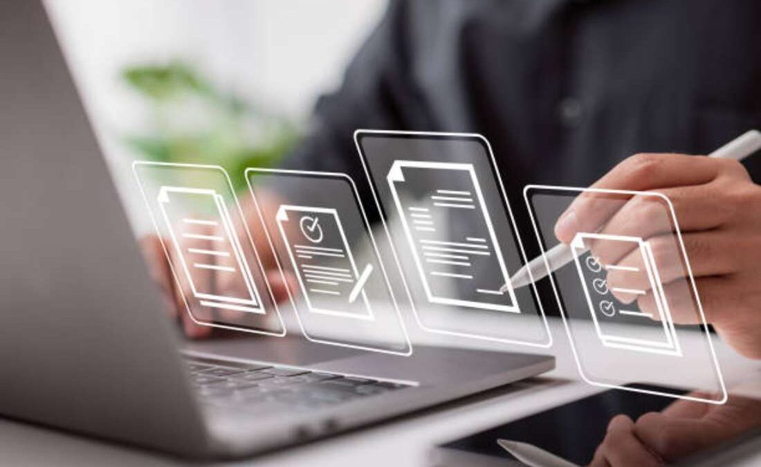 How Contract Management Tools Help Reduce Legal Risk